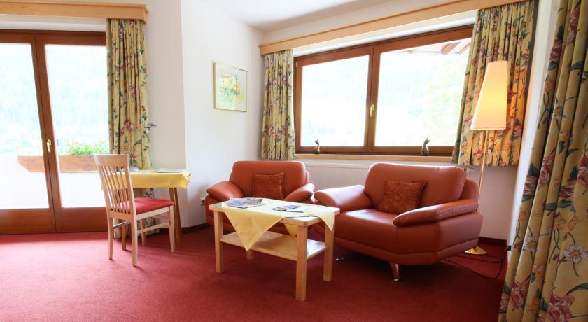 Hotel Garni Sonnblick Bad Kleinkirchheim Værelse billede