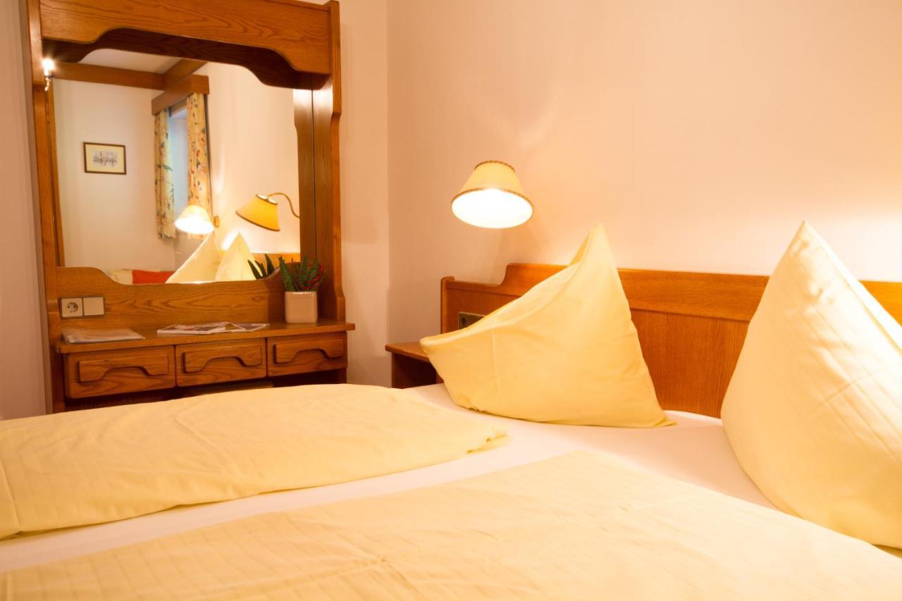 Hotel Garni Sonnblick Bad Kleinkirchheim Værelse billede