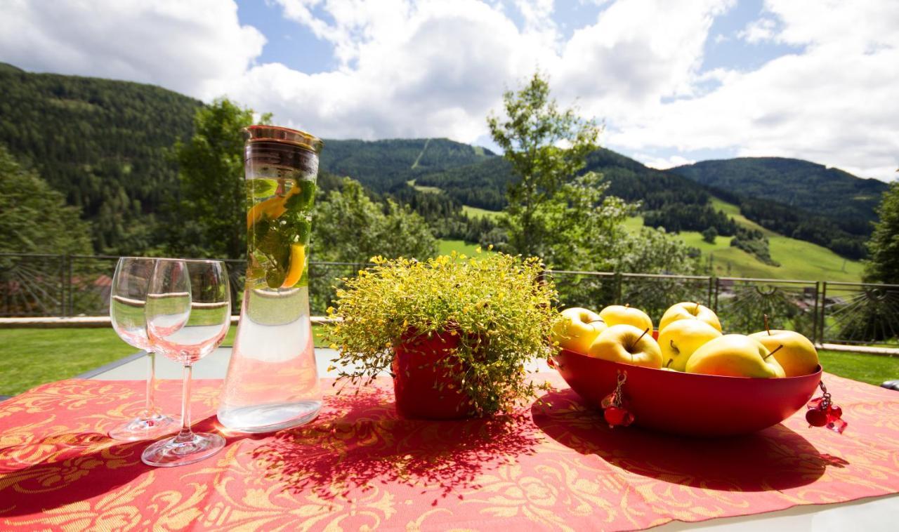 Hotel Garni Sonnblick Bad Kleinkirchheim Eksteriør billede